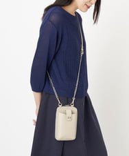 PG5GS08190 GEORGES RECH(ジョルジュ・レッシュ) 型押しスマフォポシェット ベージュ