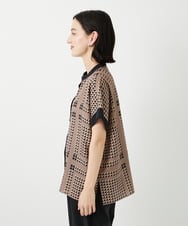 PHBGD14290 GEORGES RECH(小さいサイズ)(メゾン ドゥ サンク)  [日本製/セットアップ対応]ジオメトリックスカーフ柄ブラウス ベージュ系