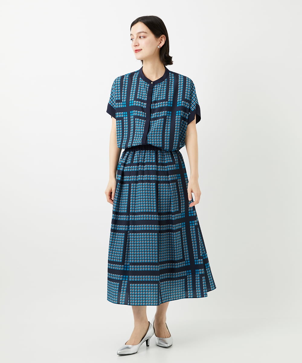 PHBGD14290 GEORGES RECH(小さいサイズ)(メゾン ドゥ サンク)  [日本製/セットアップ対応]ジオメトリックスカーフ柄ブラウス ベージュ系