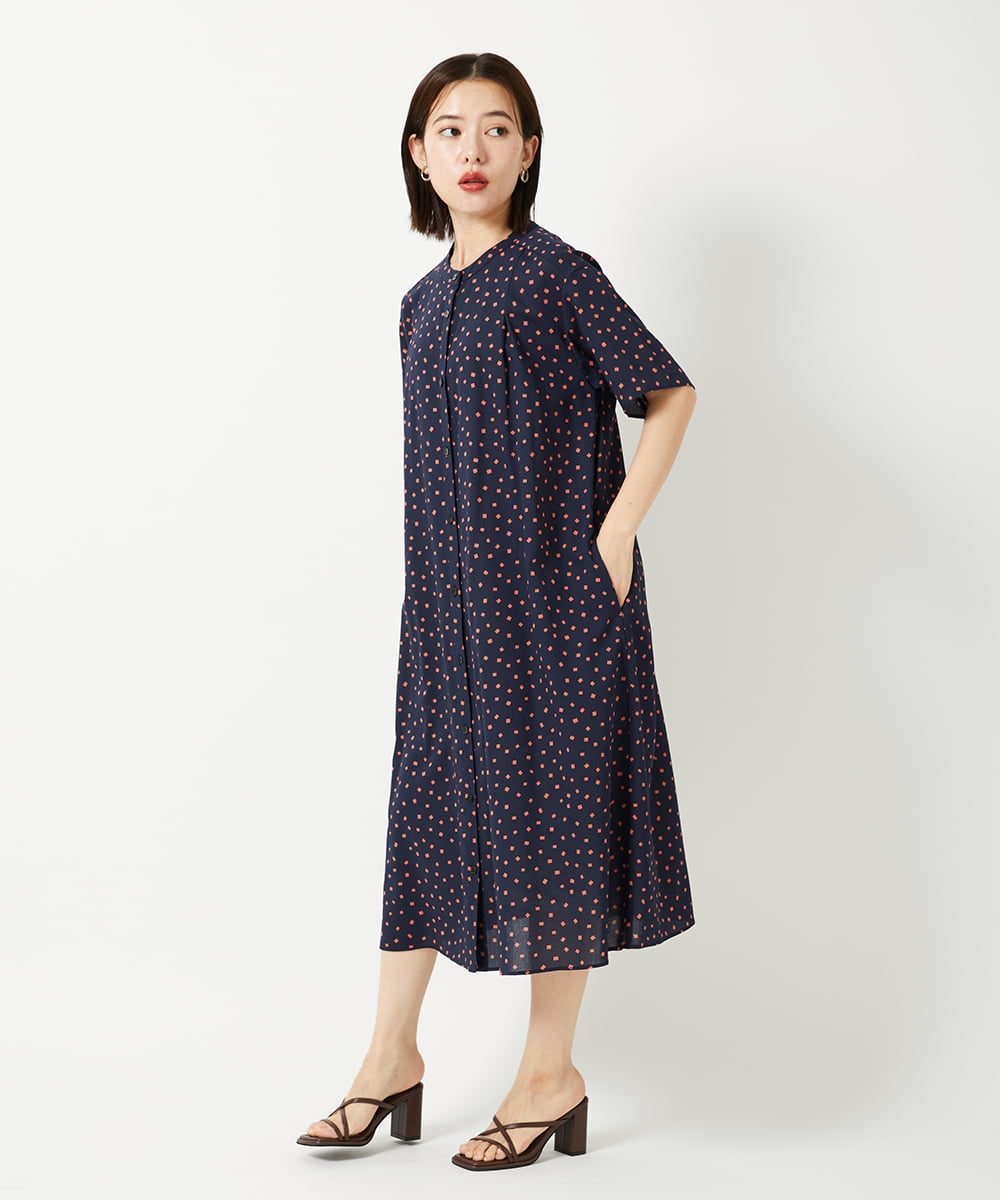 PHEHD43360 GEORGES RECH(小さいサイズ)(メゾン ドゥ サンク) スクエアドットバンドカラーワンピース ネイビー
