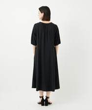 PHEJB21360 GEORGES RECH(小さいサイズ)(メゾン ドゥ サンク) [接触冷感/吸水速乾]ボリュームスリーブフレアワンピース ブラック