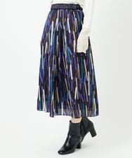 PHHAD06330 GEORGES RECH(小さいサイズ)(メゾン ドゥ サンク)  [日本製]ジオメトリックプリントフレアスカート ネイビー