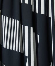 PHHGA18360 GEORGES RECH(小さいサイズ)(メゾン ドゥ サンク) 幾何プリントタックフレアスカート ネイビー