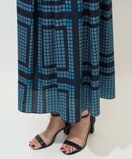 PHHGD14360 GEORGES RECH(小さいサイズ)(メゾン ドゥ サンク)  [日本製/セットアップ対応]ジオメトリックスカーフ柄スカート ネイビー系