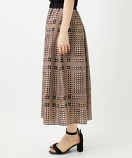 PHHGD14360 GEORGES RECH(小さいサイズ)(メゾン ドゥ サンク)  [日本製/セットアップ対応]ジオメトリックスカーフ柄スカート ベージュ系