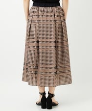 PHHGD14360 GEORGES RECH(小さいサイズ)(メゾン ドゥ サンク)  [日本製/セットアップ対応]ジオメトリックスカーフ柄スカート ベージュ系