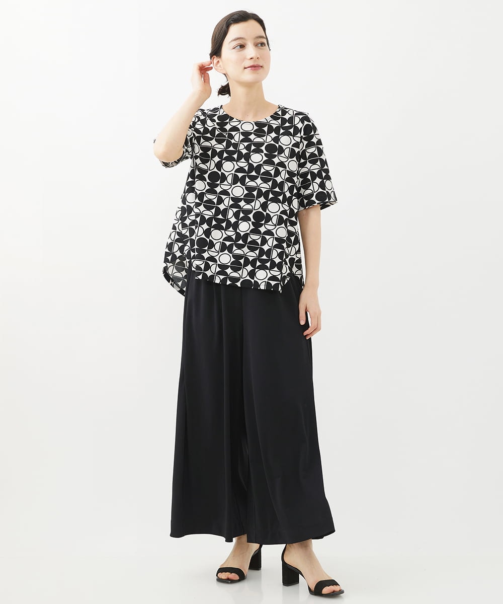 PHKHW19190 GEORGES RECH(小さいサイズ)(メゾン ドゥ サンク)  [日本製]幾何ドット柄プリントカットソー ブラック系