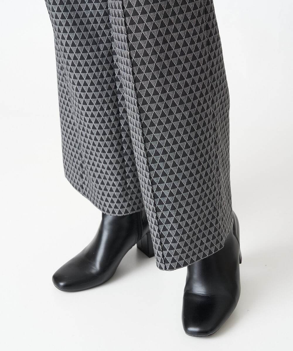 PHLJS38290 GEORGES RECH(小さいサイズ)(メゾン ドゥ サンク) [日本製]トライアングルジャカードフレアパンツ ブラック系