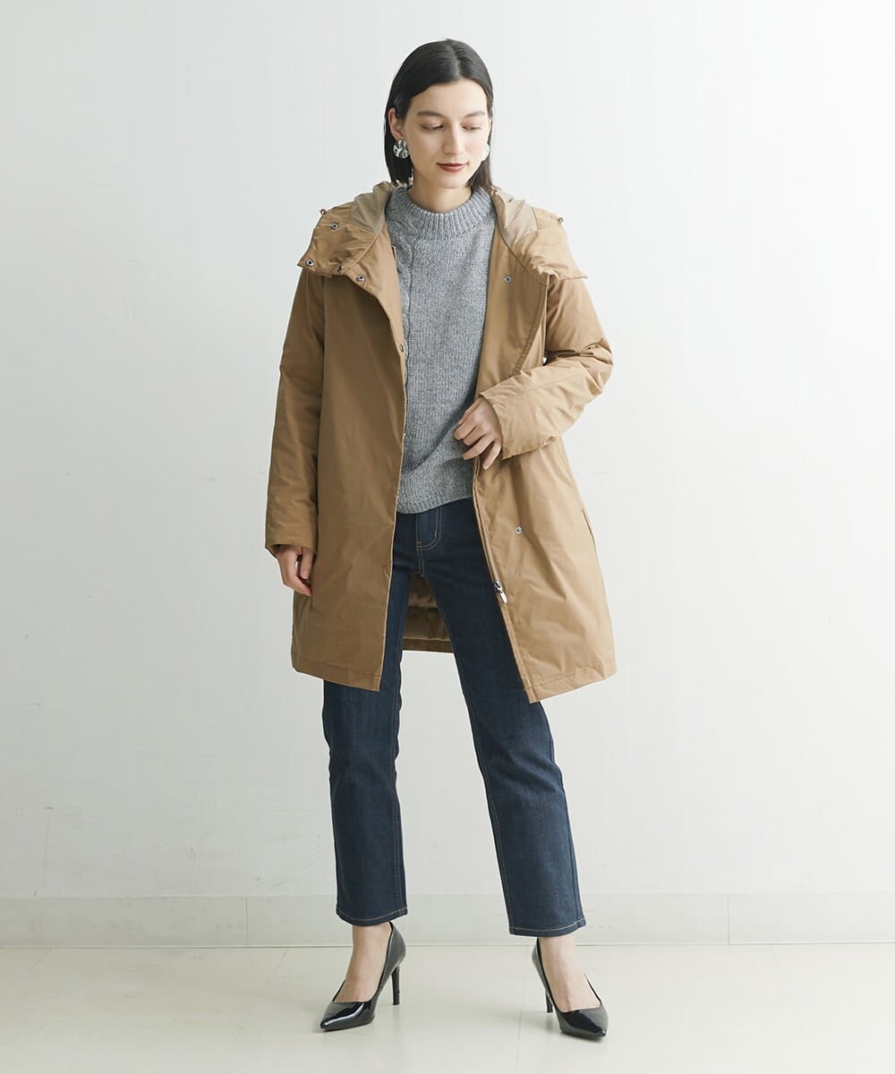 ステッチレスダウンコート