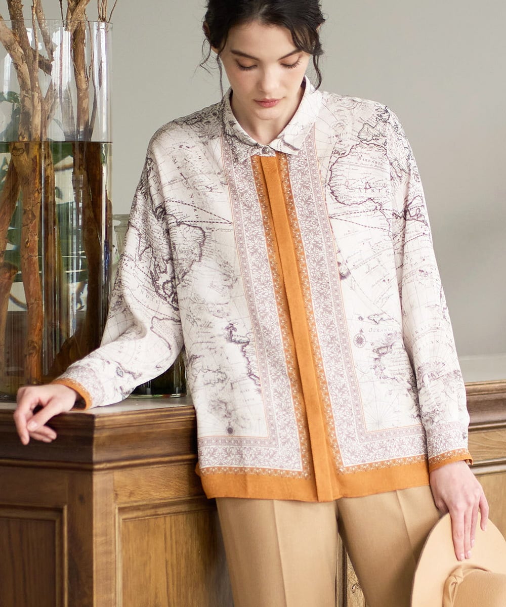 PJBAD32520 CHRISTIAN AUJARD Lサイズ(クリスチャン・オジャール Lサイズ) 【大きいサイズ】アートプリント長袖ブラウス ベージュ×オレンジ