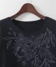 PJKGE12230 CHRISTIAN AUJARD Lサイズ(クリスチャン・オジャール Lサイズ) 【大きいサイズ】フラワー刺繍カットソー ネイビー