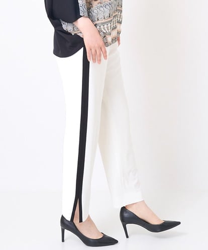 PJLHW39320  サイドラインストレートパンツ