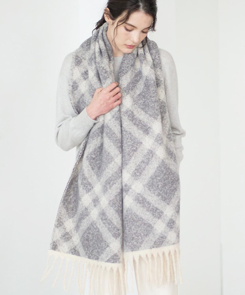 PL3AD08130 CHRISTIAN AUJARD(クリスチャン・オジャール) エアリーバイアスチェックストール ライトグレー