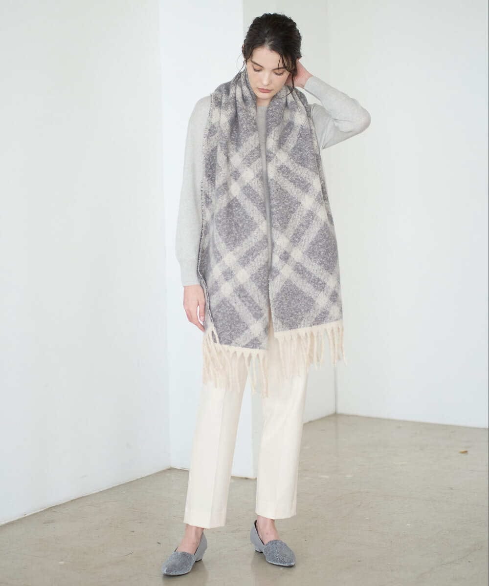 PL3AD08130 CHRISTIAN AUJARD(クリスチャン・オジャール) エアリーバイアスチェックストール ライトグレー