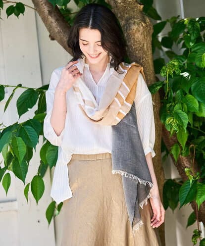 PL3GD22190 CHRISTIAN AUJARD バイカラーサテンボーダーストール