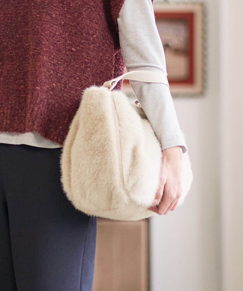 PL5AD09360 CHRISTIAN AUJARD(クリスチャン・オジャール) [2WAYタイプ]エコファーバック アイボリー