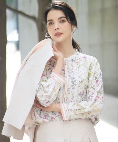 PRBEE19490 CHRISTIAN AUJARD ボタニカルフラワーブラウス