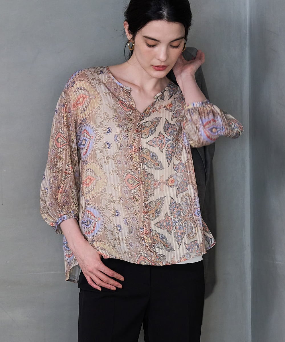 PRBGD53450 CHRISTIAN AUJARD(クリスチャン・オジャール) [セットアップ対応]ゴールドオーナメントサラサブラウス ゴールド系