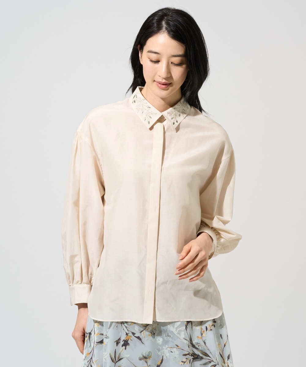 PRBGE04390 CHRISTIAN AUJARD(クリスチャン・オジャール) ウォッシャブルシルク刺繍ブラウス アイボリー