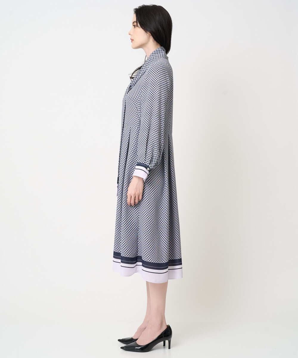 PRECD04690 CHRISTIAN AUJARD(クリスチャン・オジャール) 棒タイ付プリントワンピース ネイビー系