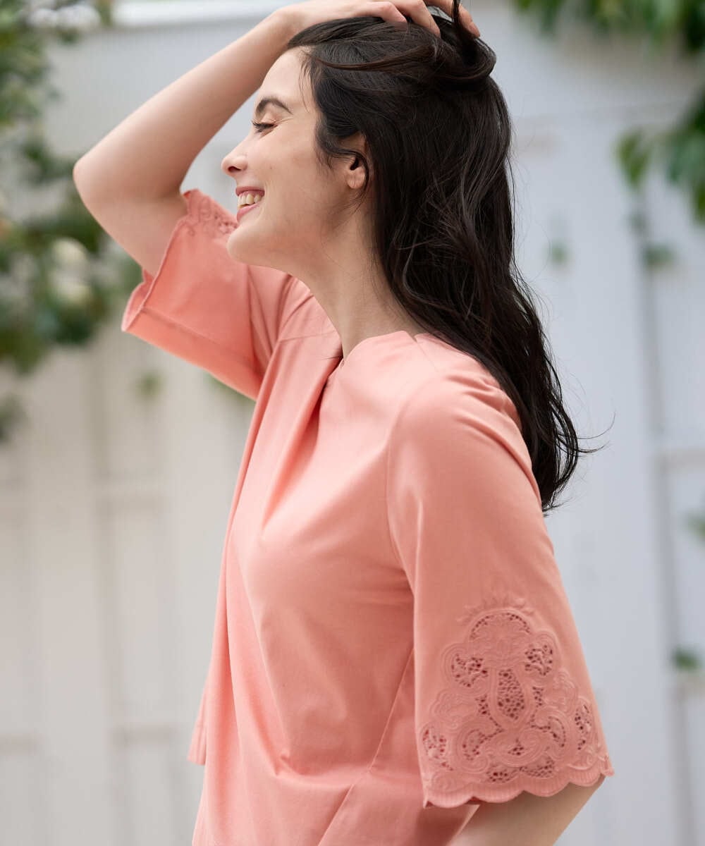 PRKGD57270 CHRISTIAN AUJARD(クリスチャン・オジャール) 刺繍スリーブプルオーバー ピンク