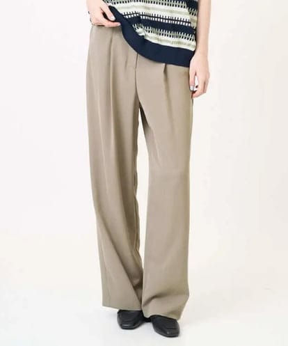 PRLJB19270  タック入りセミワイドパンツ