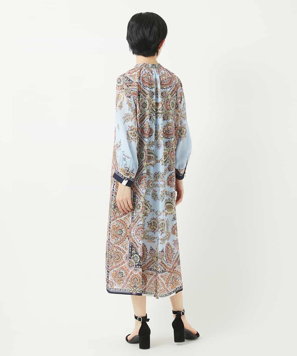 PYEGB18900 CHRISTIAN AUJARD(小さいサイズ)(メゾン ドゥ サンク) RATTIオーナメントプリントワンピース ライトグレー×ライトブルー