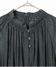 PYEJB02500 CHRISTIAN AUJARD(小さいサイズ)(メゾン ドゥ サンク) フレアスリーブワンピース ダークグリーン