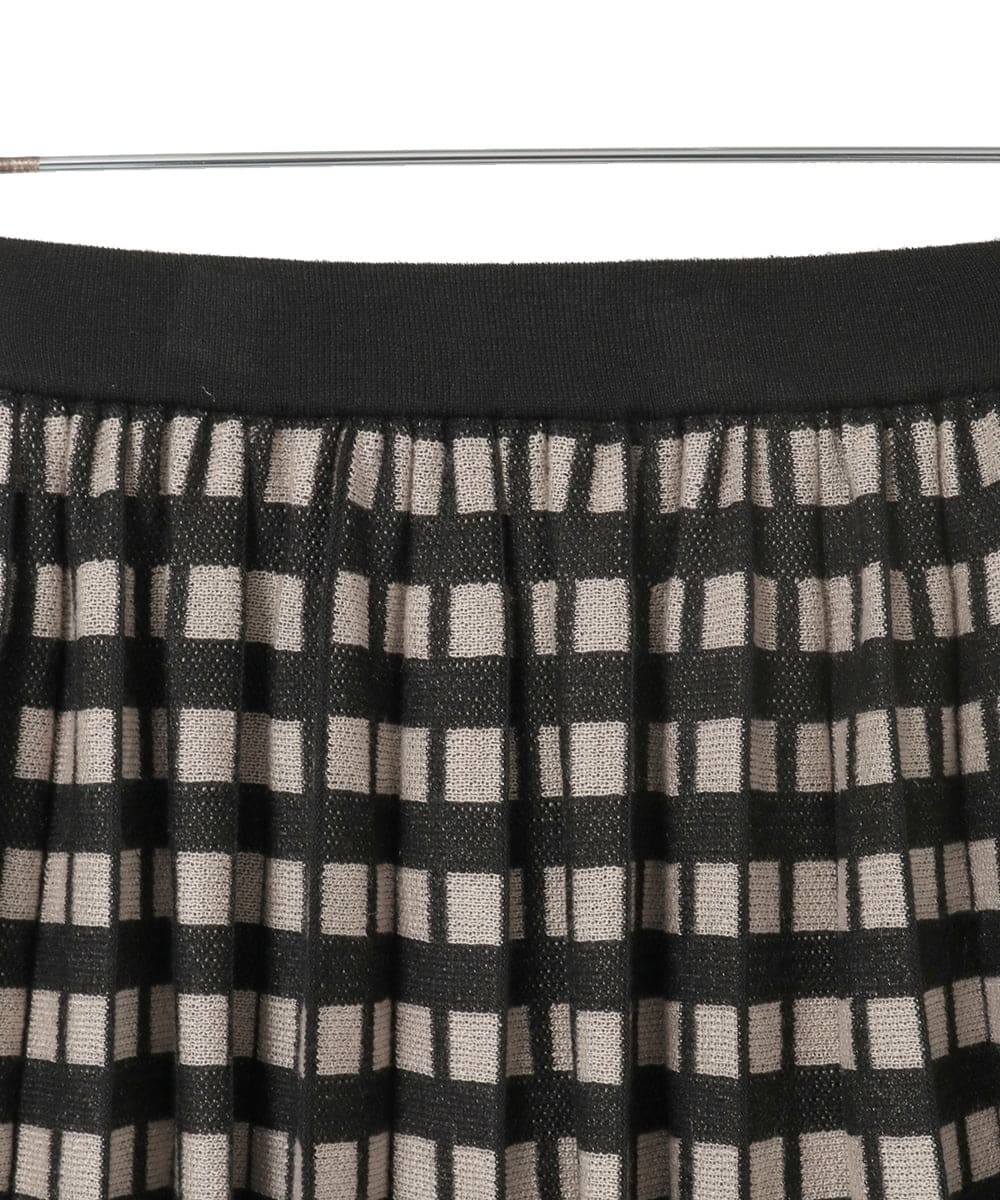 PYHAD36490 CHRISTIAN AUJARD(小さいサイズ)(メゾン ドゥ サンク) ジャガードニットスカート ブラック×ベージュ