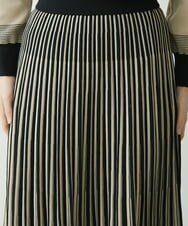 PYHES37440 CHRISTIAN AUJARD(小さいサイズ)(メゾン ドゥ サンク) 【セットアップ対応】デザインプリーツニットスカート ブラック×ベージュ