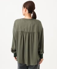 PZBAH05290 GEORGES RECH(ジョルジュ・レッシュ) 異素材コンビVネックカーディガン カーキ
