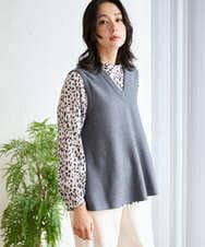 PZBCD49290 GEORGES RECH(ジョルジュ・レッシュ)  [日本製/セットアップ対応]レオパードロールネックブラウス ライトグレー