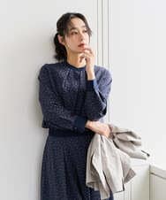 PZBEF30290 GEORGES RECH(ジョルジュ・レッシュ)  [セットアップ対応]ランダムドットバンドカラーブラウス ネイビー