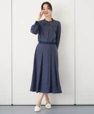 PZBEF30290 GEORGES RECH(ジョルジュ・レッシュ)  [セットアップ対応]ランダムドットバンドカラーブラウス ネイビー