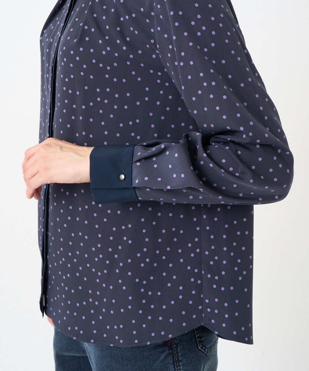 PZBEF30290 GEORGES RECH(ジョルジュ・レッシュ)  [セットアップ対応]ランダムドットバンドカラーブラウス ネイビー