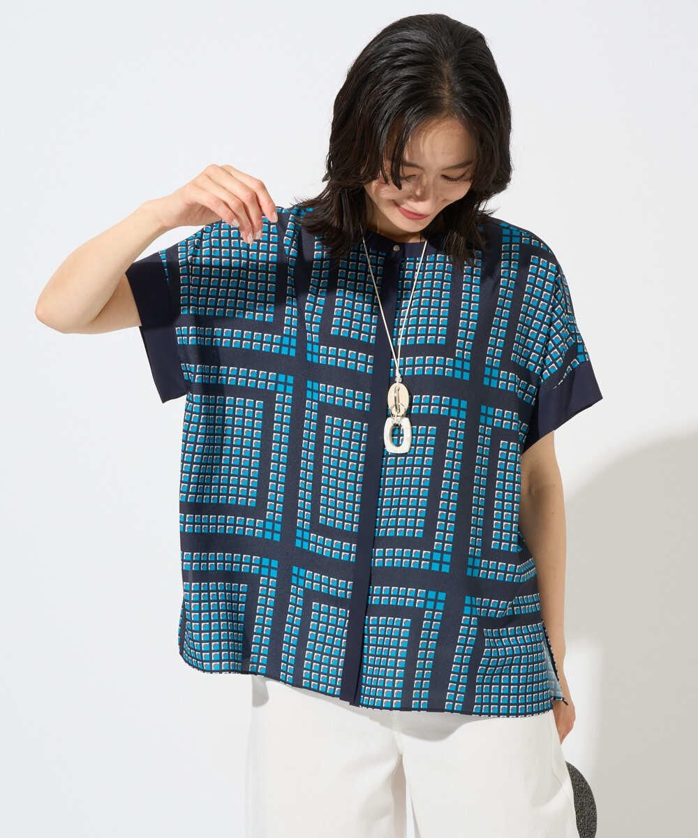 PZBGD14290 GEORGES RECH(ジョルジュ・レッシュ)  [日本製/セットアップ対応]ジオメトリックスカーフ柄ブラウス ベージュ系