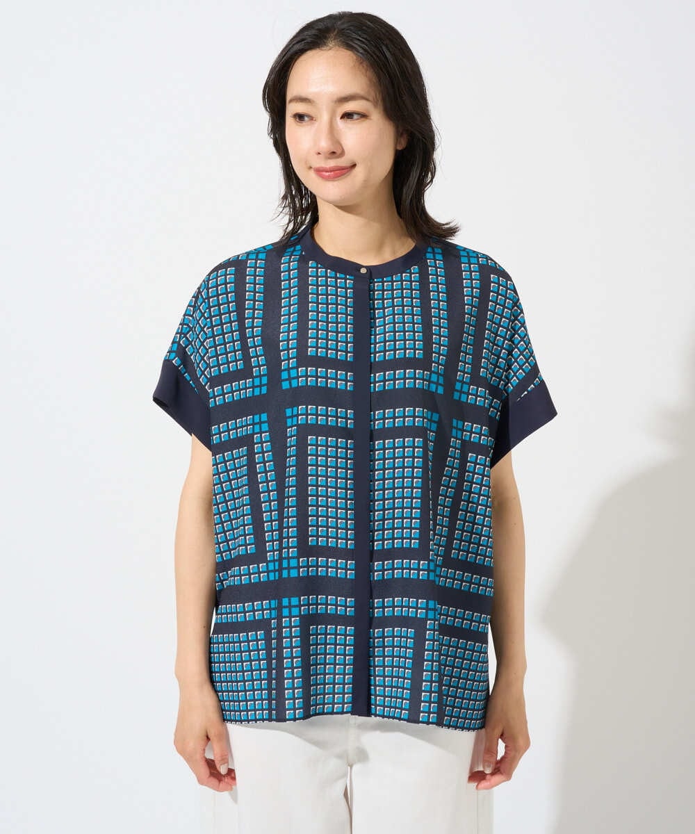 PZBGD14290 GEORGES RECH(ジョルジュ・レッシュ)  [日本製/セットアップ対応]ジオメトリックスカーフ柄ブラウス ベージュ系