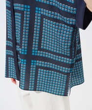 PZBGD14290 GEORGES RECH(ジョルジュ・レッシュ)  [日本製/セットアップ対応]ジオメトリックスカーフ柄ブラウス ベージュ系