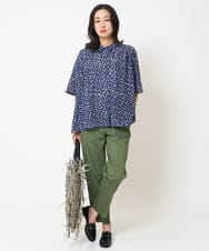 PZBHA57360 GEORGES RECH(ジョルジュ・レッシュ) ジオメトリックドルマンスリーブブラウス グリーン