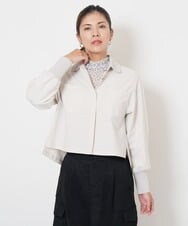 PZBJS03250 GEORGES RECH(ジョルジュ・レッシュ) [接触冷感]クロップドストレッチシャツブラウス ライトグレー