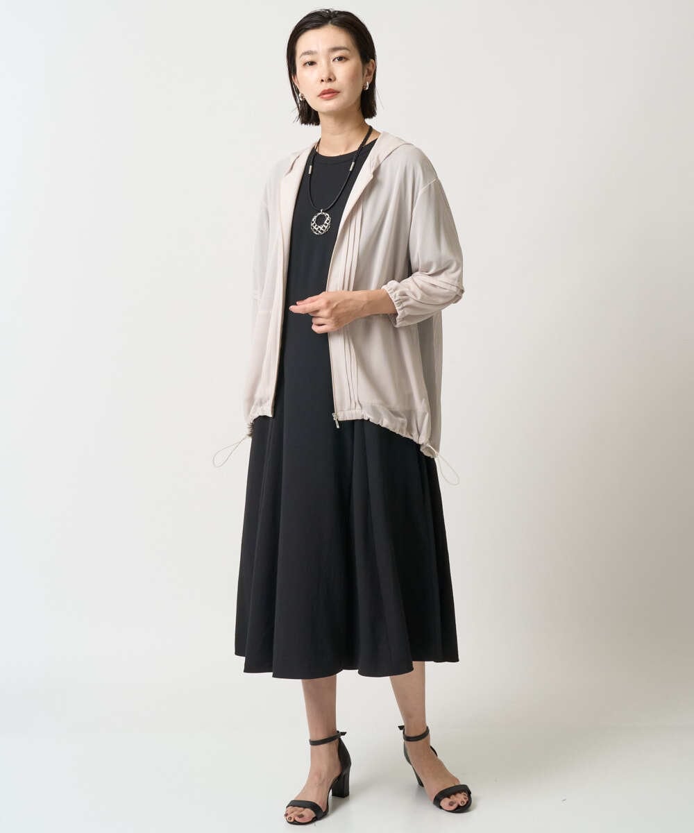PZEJB21360 GEORGES RECH(ジョルジュ・レッシュ) [接触冷感/吸水速乾]ボリュームスリーブフレアワンピース ネイビー