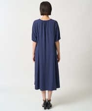 PZEJB21360 GEORGES RECH(ジョルジュ・レッシュ) [接触冷感/吸水速乾]ボリュームスリーブフレアワンピース ネイビー