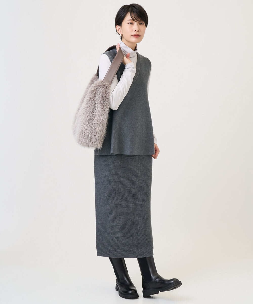 PZFAD33230 GEORGES RECH(ジョルジュ・レッシュ)  [セットアップ対応]Vネックフレアニットベスト ライトグレー