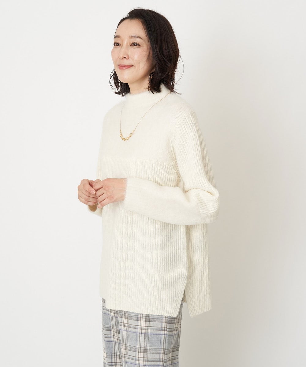 PZFCV06250 GEORGES RECH(ジョルジュ・レッシュ) ヘアリーブークレヤーンボトルネックニット ライトグレー