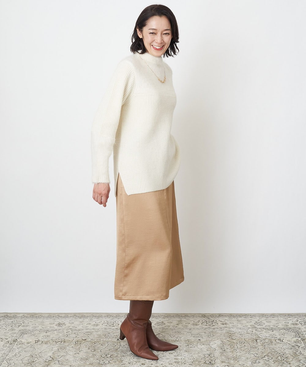 PZFCV06250 GEORGES RECH(ジョルジュ・レッシュ) ヘアリーブークレヤーンボトルネックニット ライトグレー