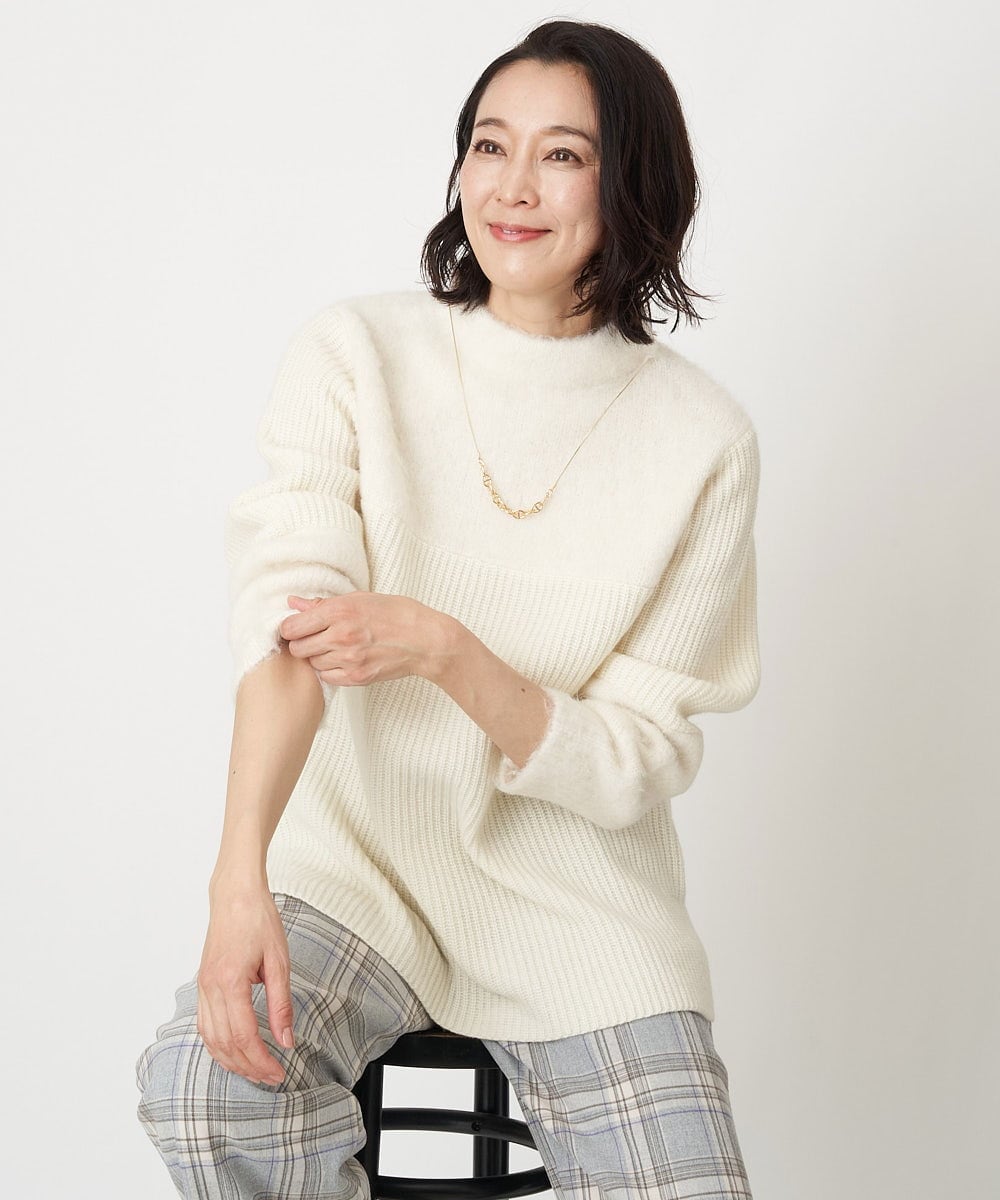 PZFCV06250 GEORGES RECH(ジョルジュ・レッシュ) ヘアリーブークレヤーンボトルネックニット ライトグレー