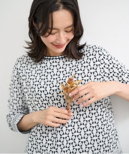 PZFEE26270 GEORGES RECH  [日本製]レース柄ジャカードニットプルオーバー