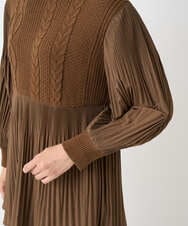 PZFJB48290 GEORGES RECH(ジョルジュ・レッシュ) プリーツ切替ケーブルチュニックニット ブラウン