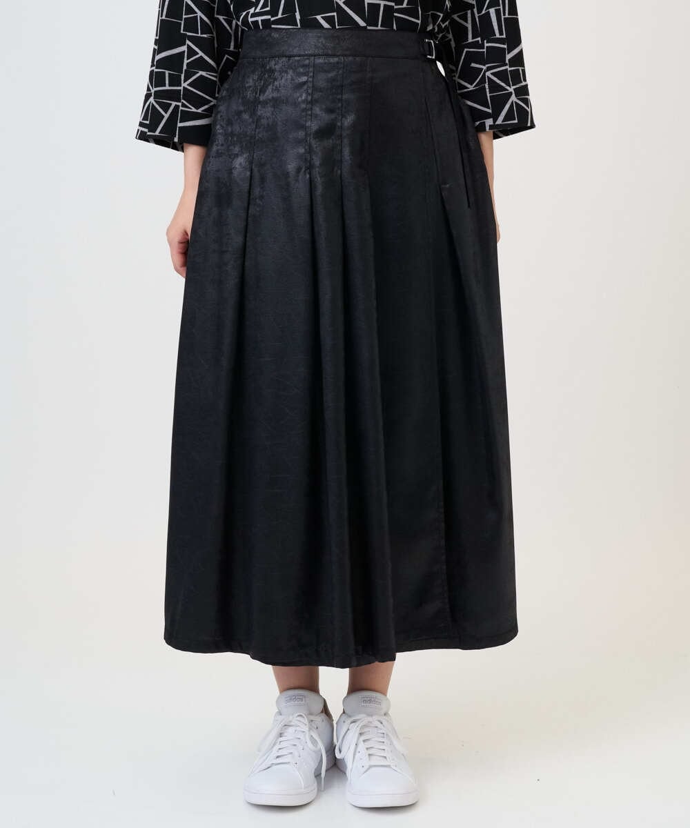 PZHAD40330 GEORGES RECH(ジョルジュ・レッシュ) フェイクレザーランダムタックスカート ブラック