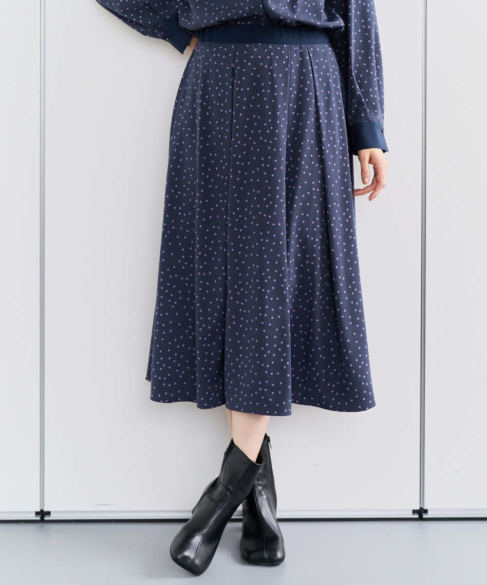 PZHEF30290 GEORGES RECH(ジョルジュ・レッシュ)  [セットアップ対応]ランダムドットタックフレアスカート ネイビー